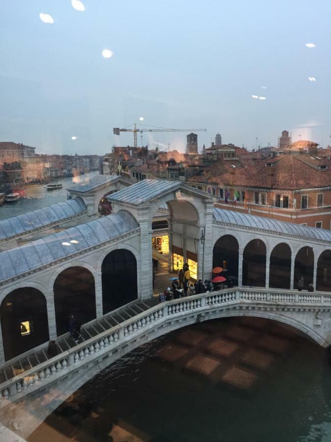 Romantic Rialto Apartment Венеція Екстер'єр фото
